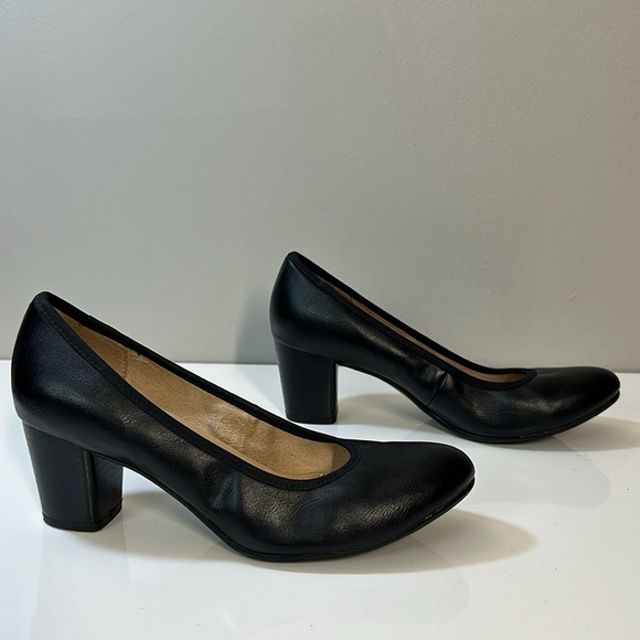 Naturalizer Naomi Black Smooth Pump Size 6.5 - Picture 2 of 14
